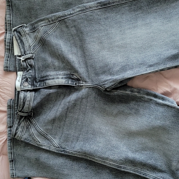 KanKan flare Jeans. - Picture 3 of 6